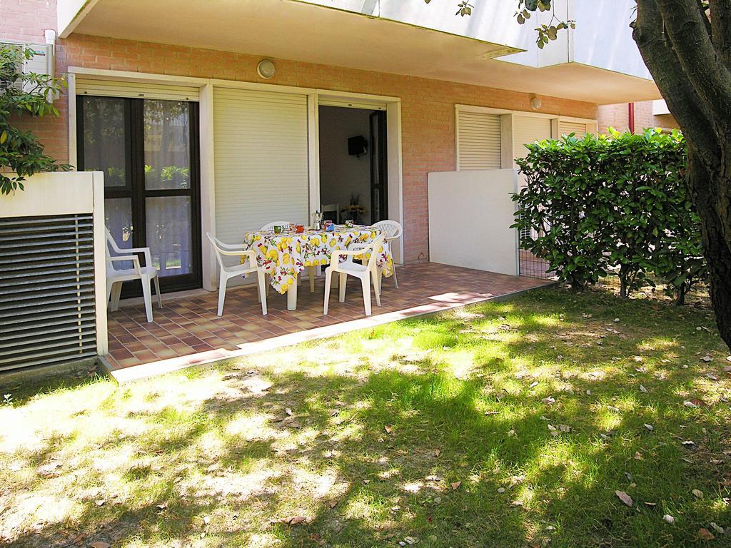 Apartment Gemini Con Piscina Bibione Pokoj fotografie